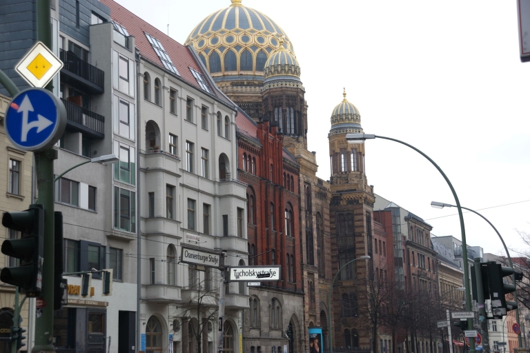 Berlijn: wandeltocht door de Berliner binnenplaatsen