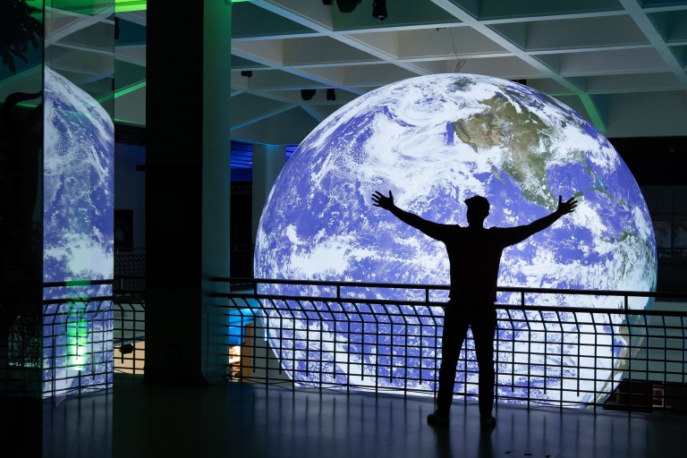 Museo de Ciencias Naturales de Houston: entrada al planetario