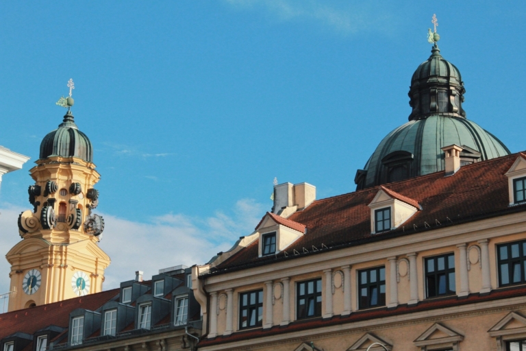 Múnich: tour autoguiado de búsqueda del tesoro y lugares de interés de la ciudad