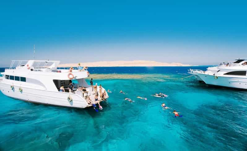 rent a yacht in sharm el sheikh