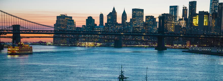 NYC : Déjeuner ou dîner gastronomique de Thanksgiving en croisière sur le port