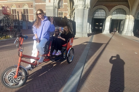Amsterdam: Private City Highlights Tour by Rickshaw 2-Hour City Tour