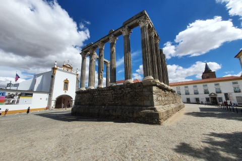 De Lisbonne: excursion d'une journée à Evora et MonsarazVisite privée