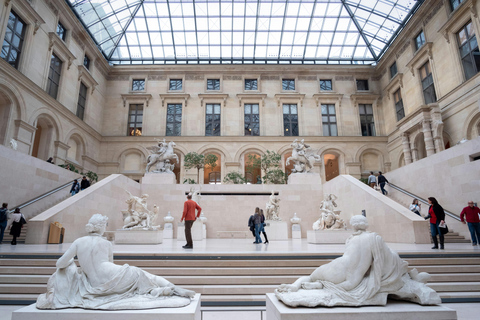 Paris: Louvre Museum Entry Options with Reserved Access Hosted Entry to Louvre with Exterior Tour
