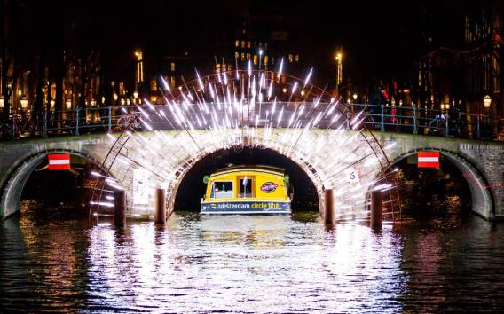 Amsterdam: Lichterfest-Stadtkanal-Kreuzfahrt