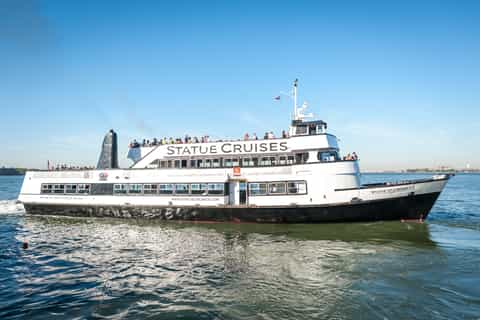 NYC: Statue of Liberty and Ellis Island Tour with Ferry