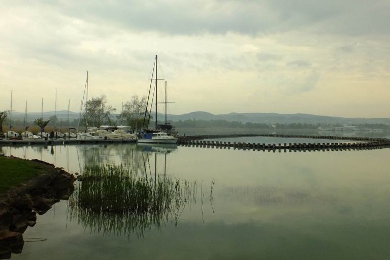 Von Budapest aus: Privates Segeln auf dem Balaton/Halbinsel Tihany