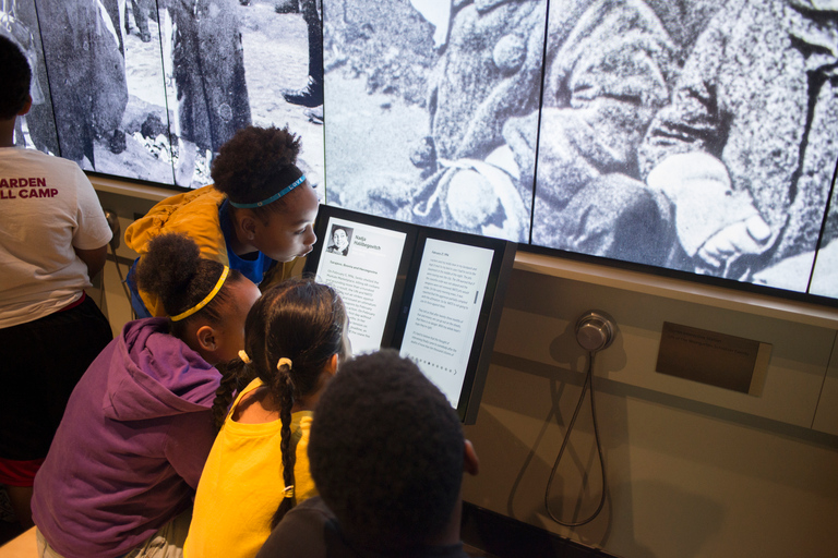 Houston: Eintrittskarte für das Holocaust Museum Houston