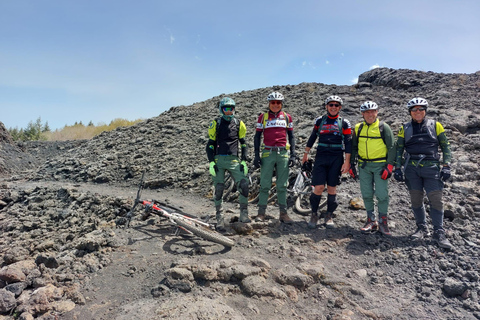 Mount Etna: electric mountain Bike Rental Full Suspension e-MTB Fork 180mm