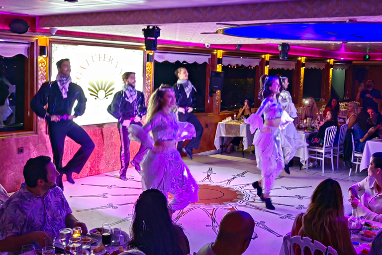 Istanbul: New Year&#039;s Eve Bosphorus Cruise with Dinner OptionVIP Dinner Menu, Alcoholic Drinks, and Hotel Transfer