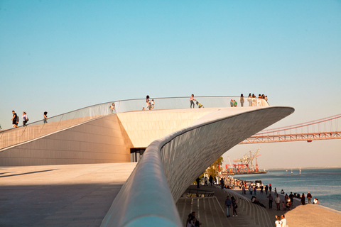 Lissabon: Mon Ami Navegador Belém en Alcântara Tuk Tuk Tour