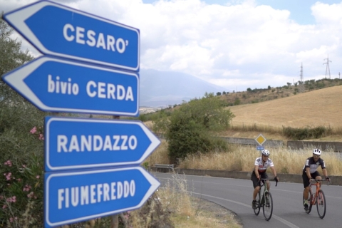 Catania: Schotterfahrräder mieten und auf Inselrouten fahrenMerida Silex 700 Gravel Bike