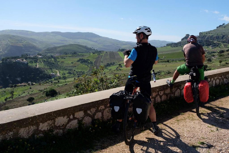 Catania: ElektrofahrradverleihCatania: Ganztägiger Elektrofahrradverleih