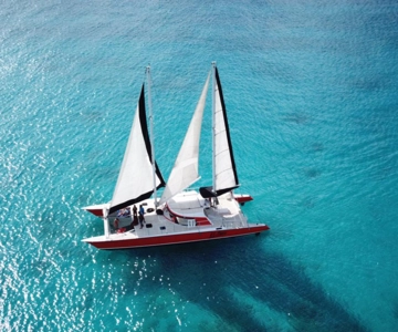 Barbados: Catamaran Tour with Snorkeling and Lunch