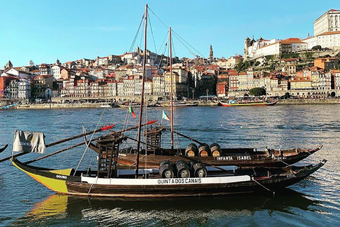 Porto: Traslado particular para Lisboa com paradas em até 3 cidadesPare em 3 cidades