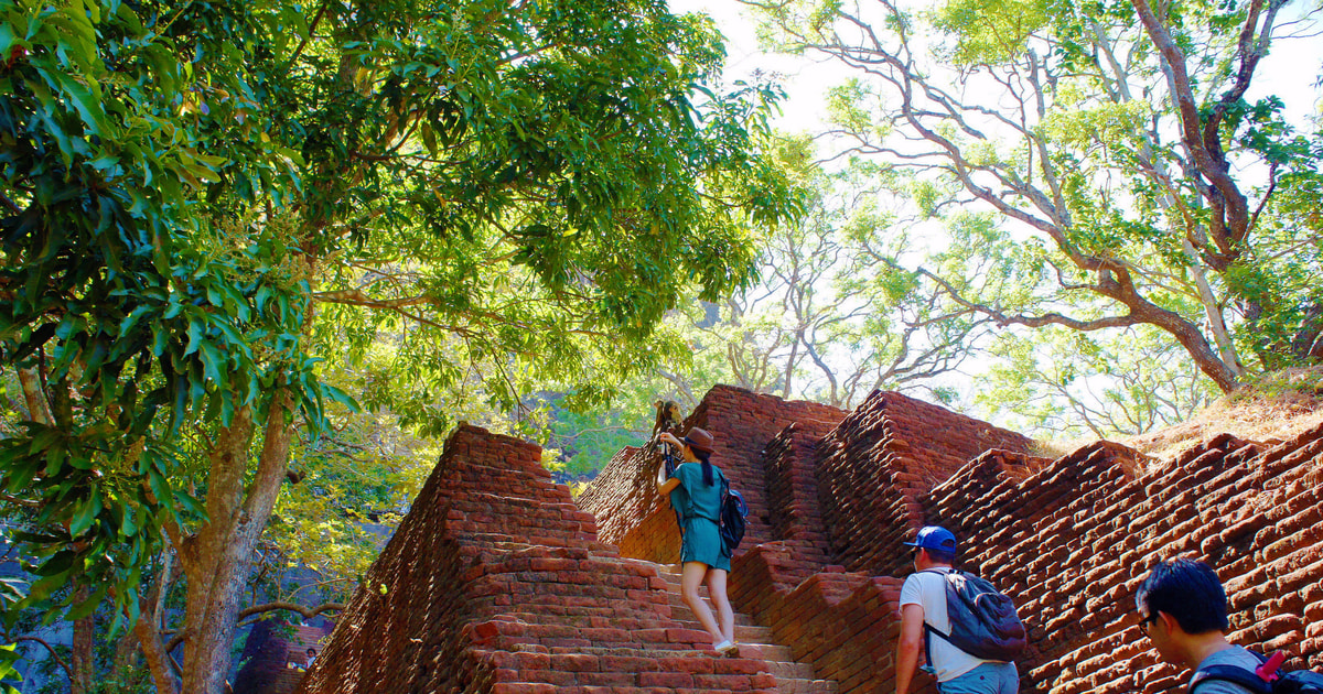 Ab Negombo: Tagestour Nach Sigiriya Und Dambulla | GetYourGuide