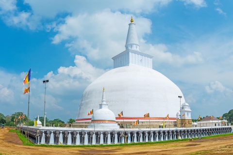 Tagesausflug zur UNESCO-Stadt Anuradhapura von Dambulla aus