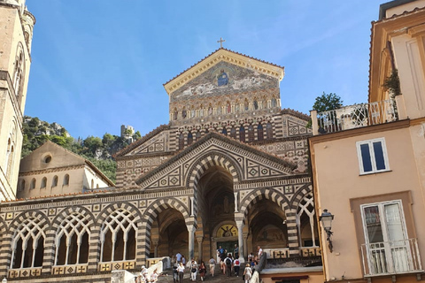 De Nápoles: Viagem de 1 dia a Positano e Amalfi de Ferry