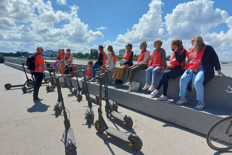 Antwerpen: Stadsvandringar med höjdpunkter E-kickscooter Tour