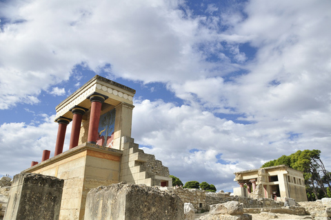 Heraklion: Crete Palace of Knossos, Museum & Shore Excursion Tour with driver