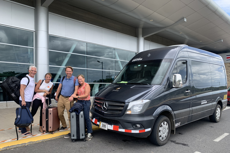 Privat transport: Monteverde till Manuel AntonioPrivat transport