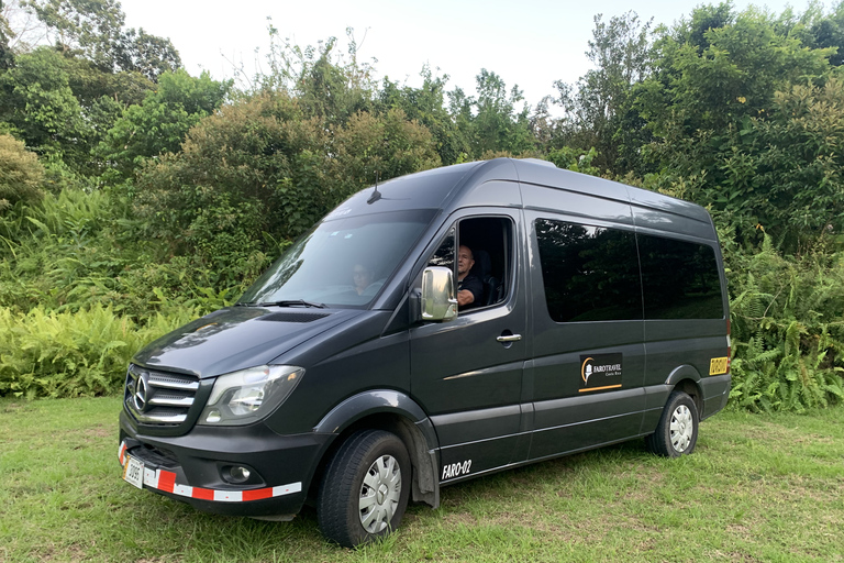 Privat transport: Monteverde till Manuel AntonioPrivat transport