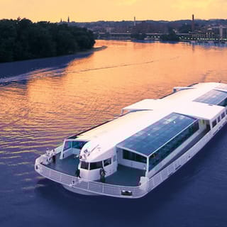 Washington DC: Thanksgiving Gourmet Dinner River Cruise