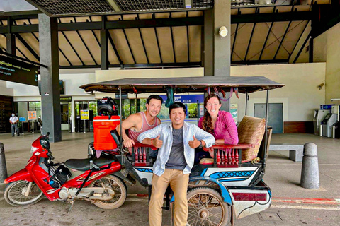 Siem Reap: Angkor Wat Sunrise Tour via Tuk Tuk & Breakfast