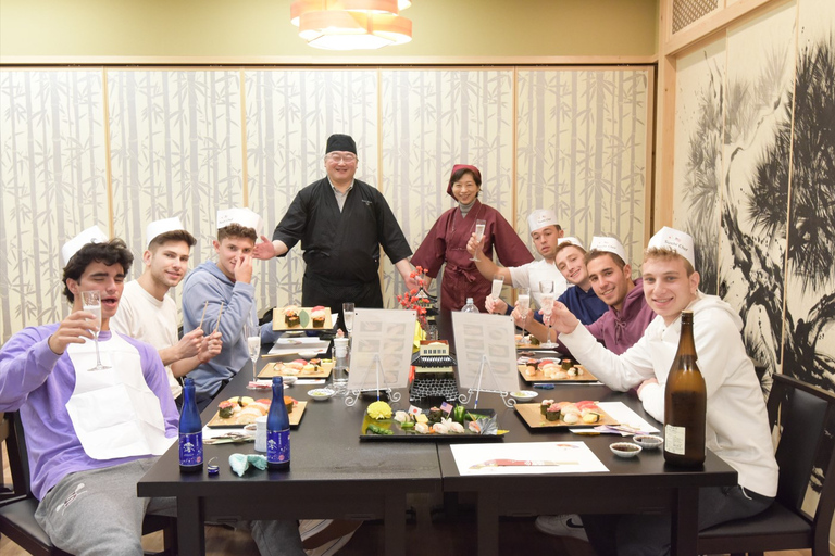 Tokyo: Sushi Making Workshop and Meal Regular Course