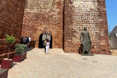 Depuis Albufeira : visite de Lagos, Sagres, Silves et Monchique