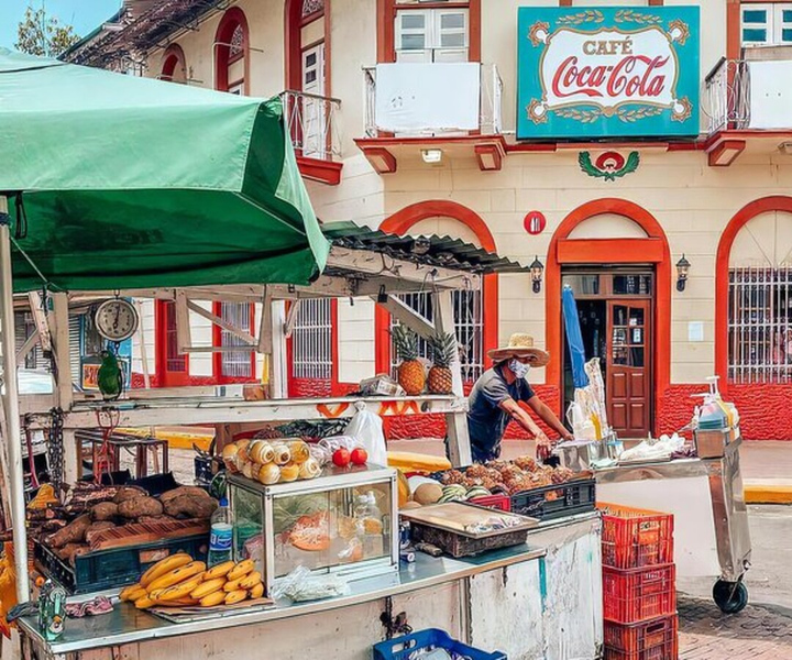 Panama City: Legends and Hidden Gems of Casco Viejo Tour