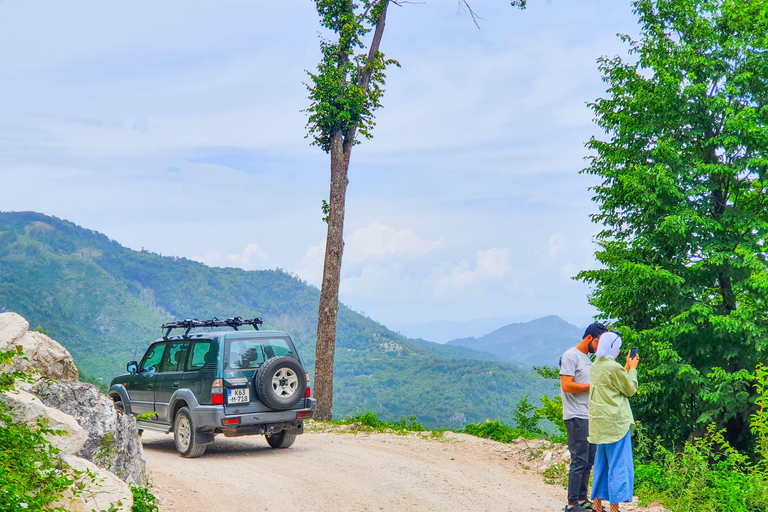 Sarajevo: 4x4 Igman, Lukomir Village & Boracko Lake Tour