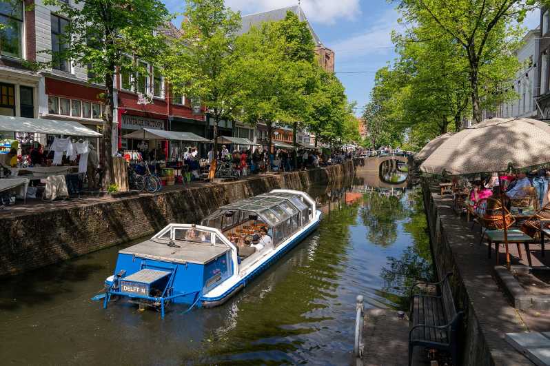 Delft: rondvaart met begeleid commentaar