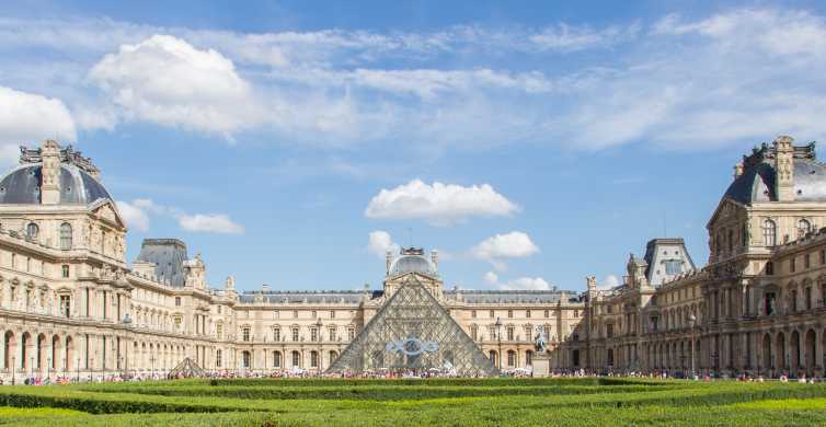 Paris Louvre Museum Guided Tour with Skip the Line Entrance