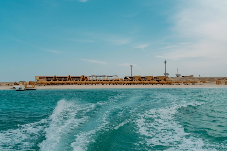 Hurghada: Excursión de snorkel a la Isla del Edén con almuerzo y recogidaRecogida en Makadi, Sahl Hashesh y El Gouna