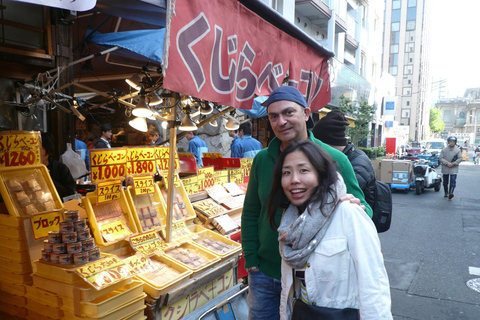 Tokio: piesza wycieczka z przewodnikiem po targu Tsukiji ze śniadaniem