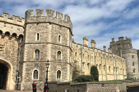 Królewska historia Windsor i Eton: samodzielna wycieczka audioWindsor: piesza wycieczka audio z przewodnikiem po królewskiej historii
