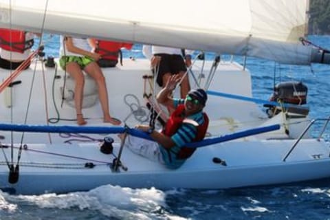 From Pontevedra: Private Sailing Workshop Trip for Beginners