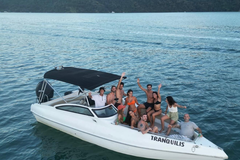 Speedboat Experience in Paraty Gladiator Experience Boats