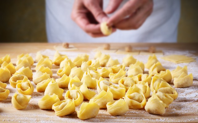 Visit Bologna Private Cooking Class with 2-Courses and Drinks in Bologna, Italy