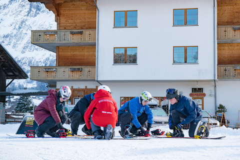 Z Interlaken: Lekcja snowboardu dla początkujących w Grindelwald