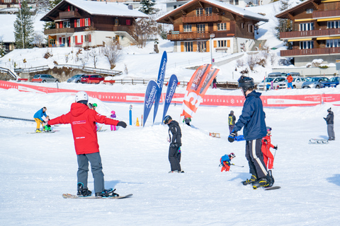 Depuis Interlaken : Cours de snowboard pour débutants à Grindelwald