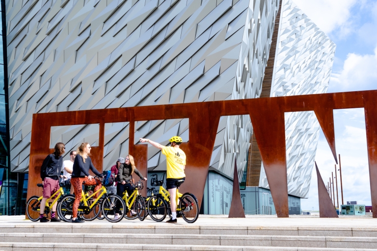 Belfast: City Highlights Bike Tour