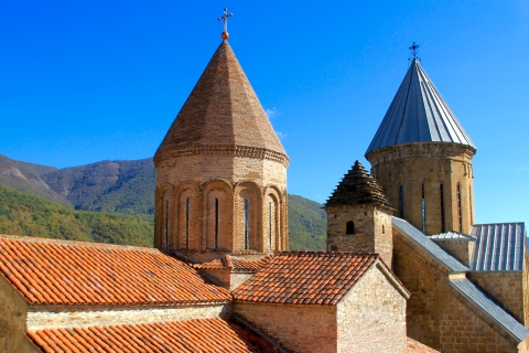 Tbilissi: visite du monastère de Jvari, d'Ananuri, de Gudauri et de Kazbegi
