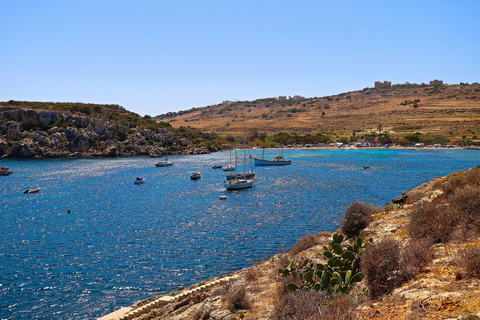 Malte : Visite privée à pied de la vallée de Mistra et du palais de SelmunMalte ou Gozo : Randonnée privée dans la vallée de Mistra et le palais de Selmun