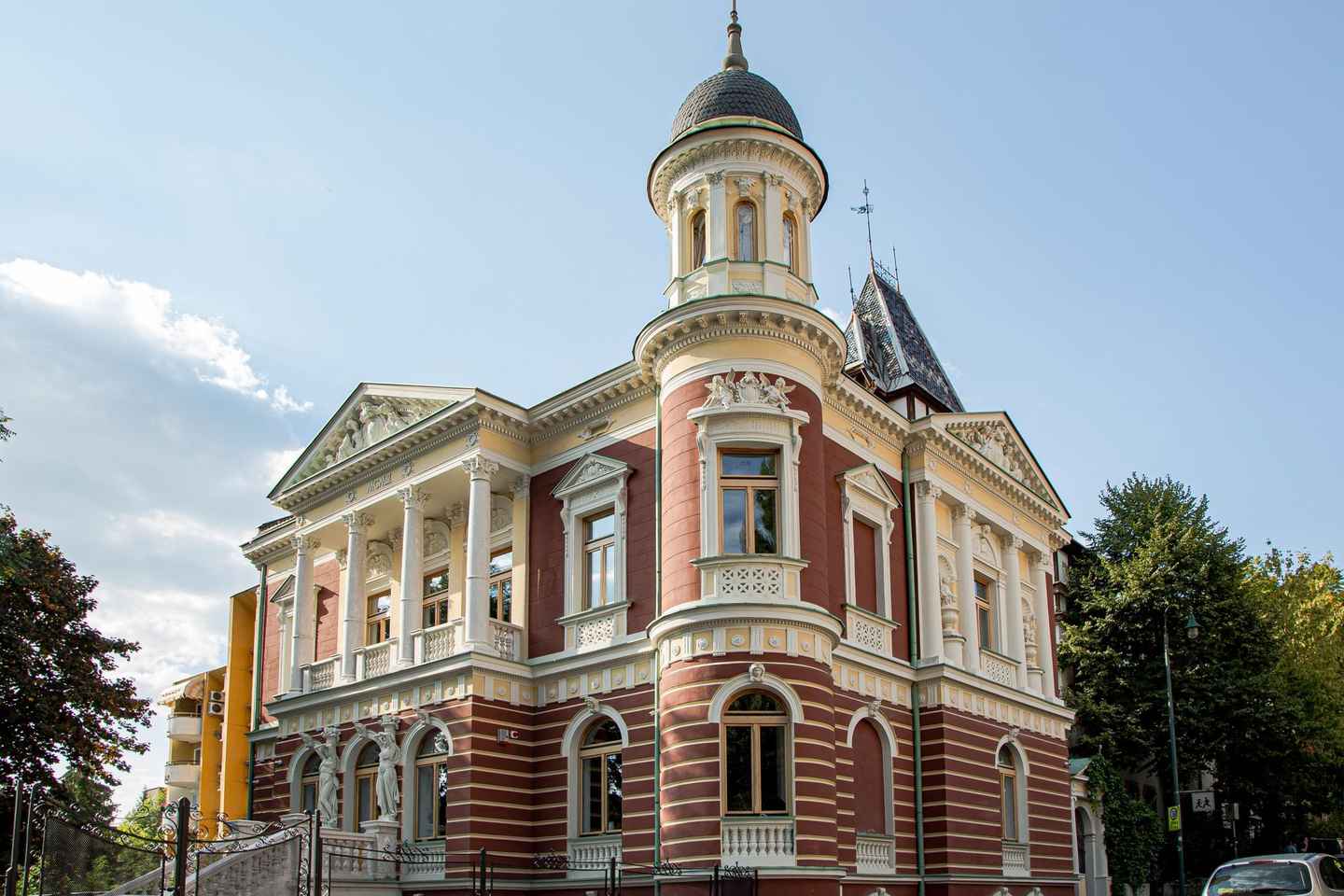 萨拉热窝：缆车观光与奥运博物馆徒步游