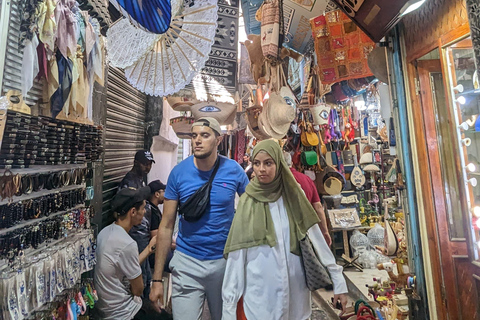 Tunis erkunden: Historische Medina und das charmante Sidi Bou Said