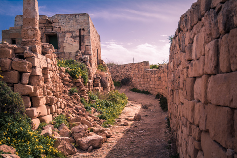 Malta: Private South Coast Nature Hiking Tour with Pickup