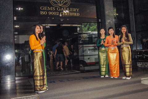 Desde Bangkok: Personaliza tu propia excursión privada de un día a PattayaGuía en alemán