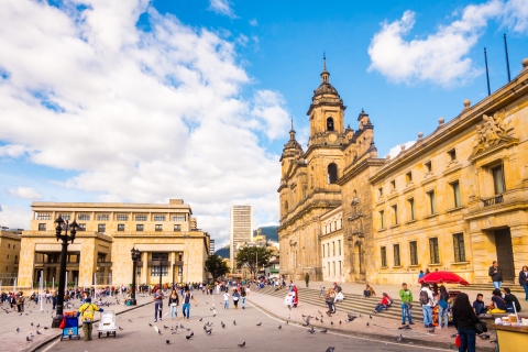 Bogotá: Monserrate, La Candelaria and City Walking Tour La Candelaria, Monserrate, and Museums 7H